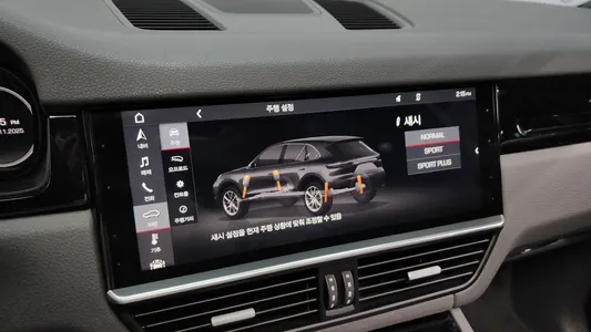 Porsche (PO536) 3.0 2019 17