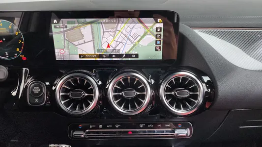 Mercedes-Benz GLA-Class H247 GLA45 AMG 4MATIC+ 2023 14