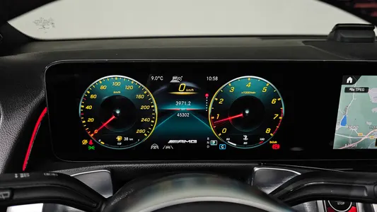 Mercedes-Benz GLB-Class X247 AMG GLB35 4MATIC 2022 8