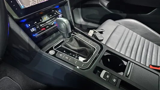 Volkswagen GT(B8) 2.0 TDI 2022 9