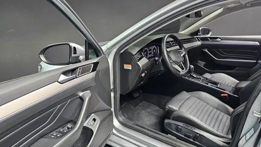 Volkswagen GT(B8) 2.0 TDI 2022 12