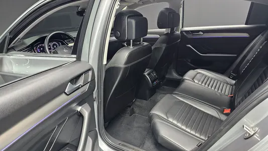 Volkswagen GT(B8) 2.0 TDI 2022 17