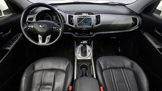 Kia R 4WD 2013 7