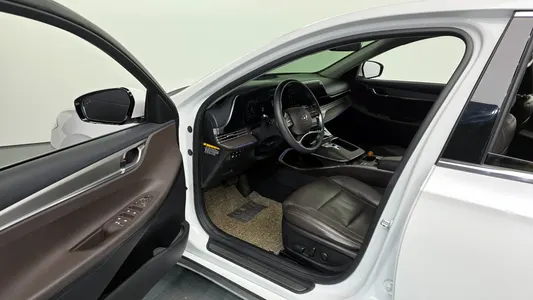Hyundai IG 2.5 2020 10