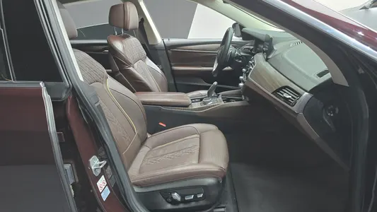 BMW 6 Series GT (G32) 620d 2020 10
