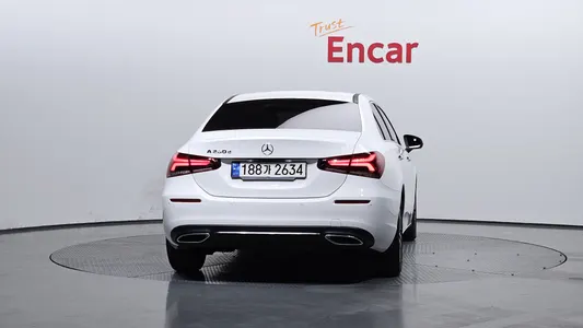 Mercedes-Benz A-Class W177 A200d 2021 4