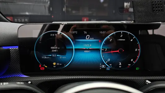 Mercedes-Benz A-Class W177 A200d 2021 8