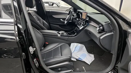 Mercedes-Benz C-Class W205 C350e 2018 11