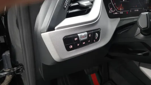 BMW 1 Series (F40) 118d 2020 18