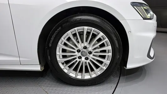 Audi A6 (C8) 40 TDI 2020 5