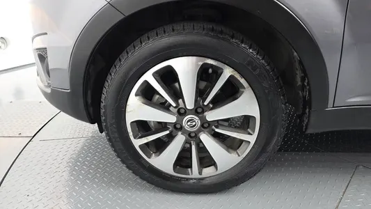 KG Mobility C 2.0 CVT 2WD 2014 5