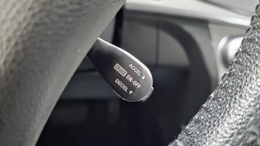 KG Mobility C 2.0 CVT 2WD 2014 17