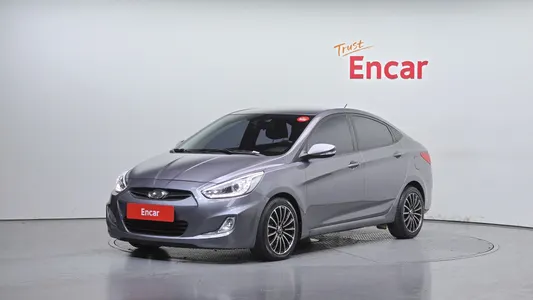 Hyundai () 1.6 VGT 2013