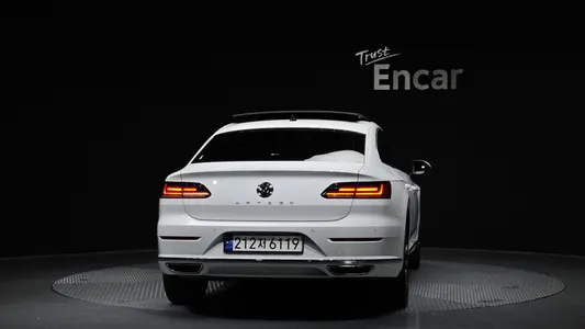 Volkswagen 아테온 2.0 TDI 2019 4