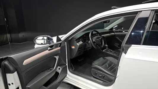 Volkswagen 아테온 2.0 TDI 2019 10