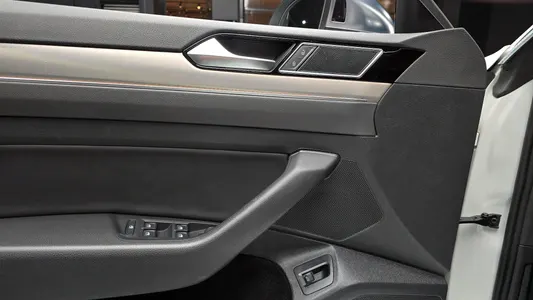 Volkswagen 아테온 2.0 TDI 2019 18