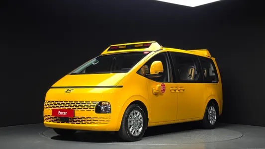 Hyundai Staria L3.5 2024