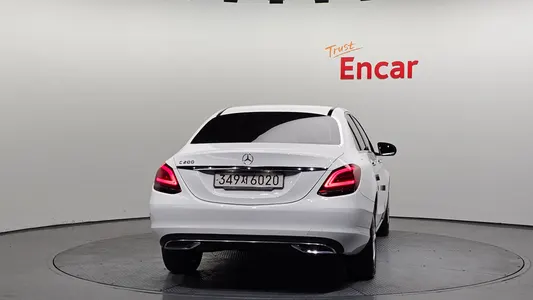 Mercedes-Benz C-Class W205 C200 2020 4