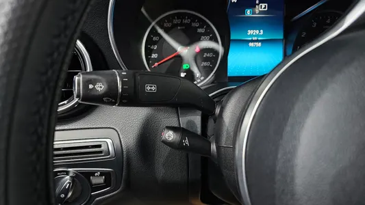 Mercedes-Benz C-Class W205 C200 2020 13