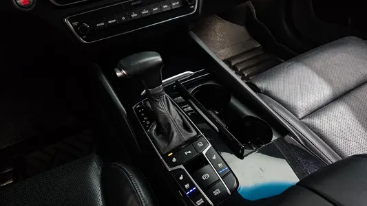 Kia K7 2018 9
