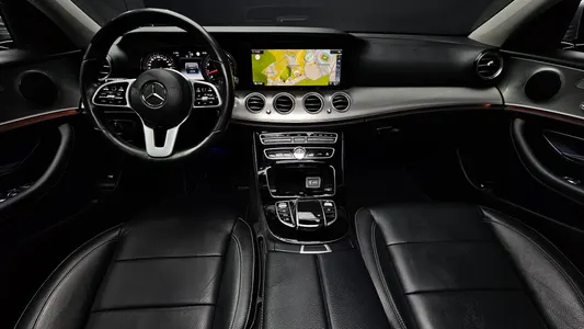 Mercedes-Benz E-Class W213 E300 2018 7