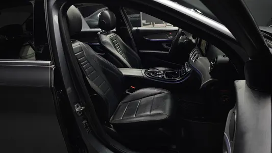 Mercedes-Benz E-Class W213 E300 2018 11
