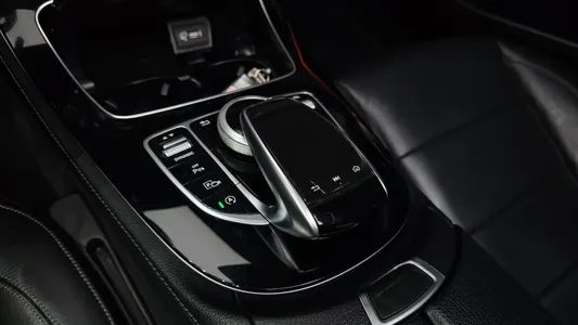 Mercedes-Benz E-Class W213 E300 2018 18