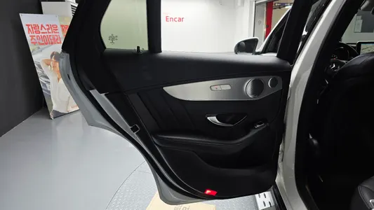 Mercedes-Benz GLC-Class X253 GLC350e 4MATIC AMG Line 2018 25