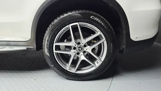 Mercedes-Benz GLC-Class X253 GLC350e 4MATIC AMG Line 2018 21