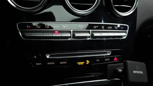 Mercedes-Benz GLC-Class X253 GLC350e 4MATIC AMG Line 2018 28