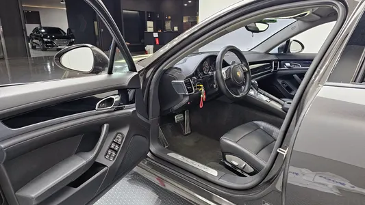 Porsche 파나메라 3.6 AWD 2014 10