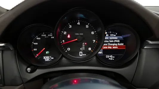 Porsche 마칸 2.0 2021 8
