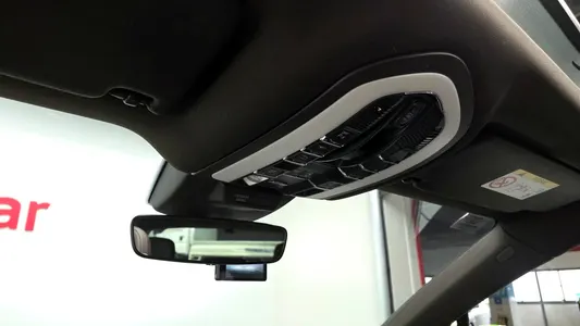 Porsche 마칸 2.0 2021 16
