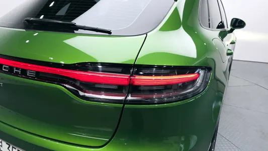 Porsche 마칸 2.0 2021 23