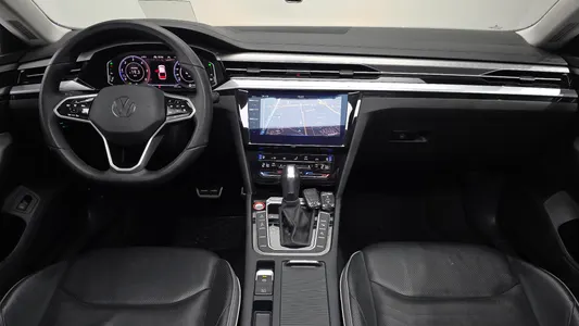 Volkswagen 아테온 2.0 TDI 2022 7