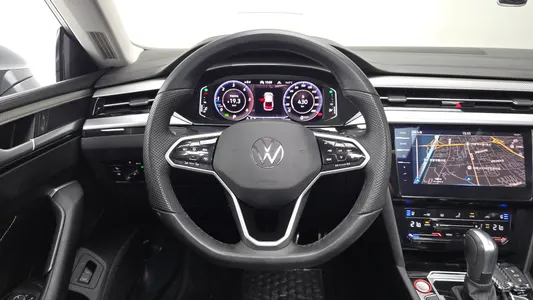 Volkswagen 아테온 2.0 TDI 2022 13