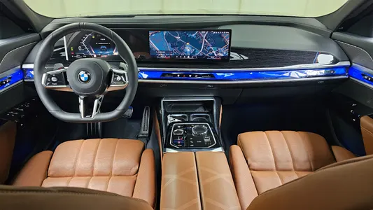 BMW 7 Series (G70) 740i xDrive M 2025 7