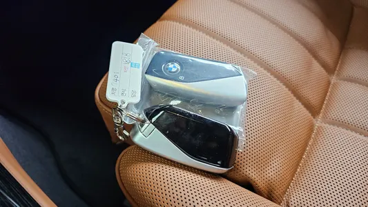BMW 7 Series (G70) 740i xDrive M 2025 16