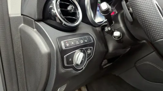 Mercedes-Benz GLC-Class X253 GLC350e 4MATIC 2018 18
