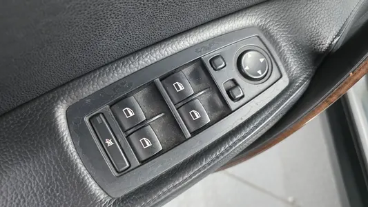 BMW X3 (E83) 2.5i 2006 12