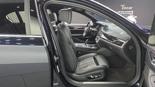 BMW 7 Series (G11) 730Ld xDrive M 2018 12