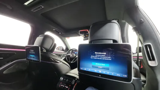 Mercedes-Benz S-Class W223 S580L 4MATIC 2021 18
