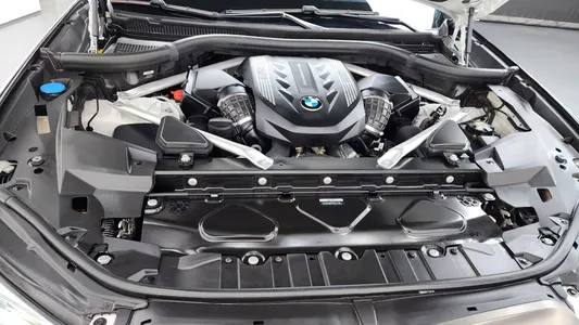 BMW X5 (G05) M50i 2022 6