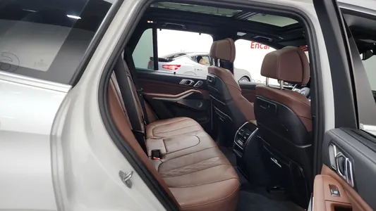 BMW X5 (G05) M50i 2022 11