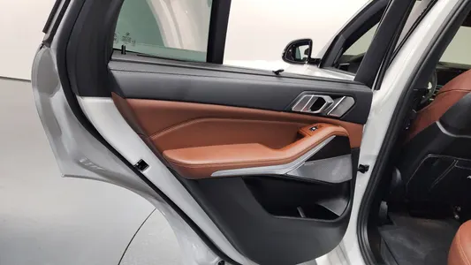 BMW X5 (G05) M50i 2022 25