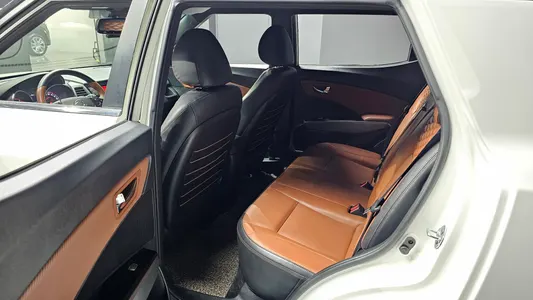 KG Mobility 티볼리 아머 2WD 2018 26