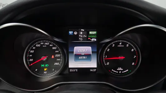 Mercedes-Benz C-Class W205 C350e 2018 8