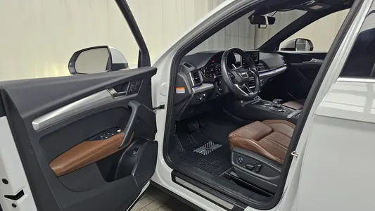 Audi Q5 (FY) 50 TDI 2020 10