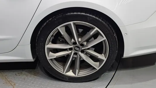 Audi A7 (4K) 50 TDI 2020 21