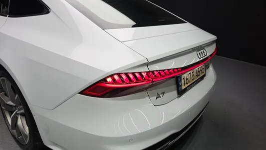 Audi A7 (4K) 50 TDI 2020 23